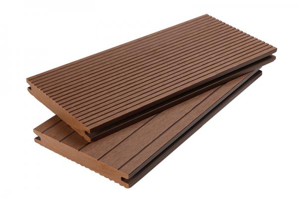 木塑户外地板: 木塑户外地板